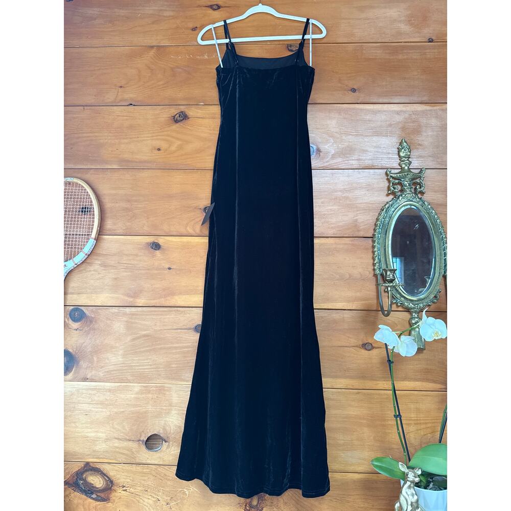 NWT Lulus Kissable Beauty Black Velvet Sleeveless Maxi Dress Banquet Gala Sz M - Picture 5 of 9